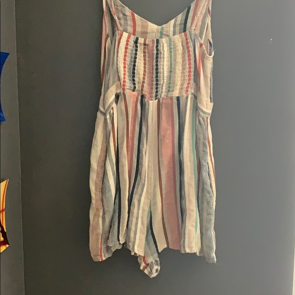 American Eagle romper - Picture 3 of 5